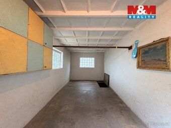 Prodej zděné garáže 20 m² s podsklepením a montážní jámou v 