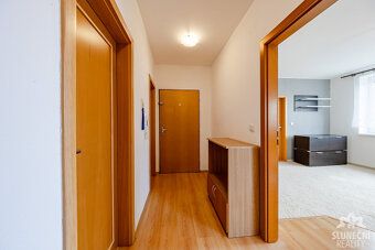 Naše společnost Vám nabízí k pronájmu bytovou jednotku 3+kk 