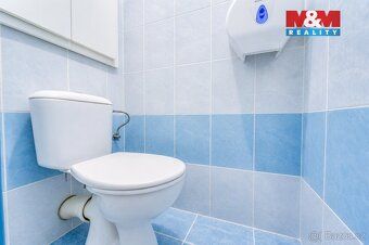 Nabízíme k prodeji krásný, prostorný a světlý byt 3+1 o veli