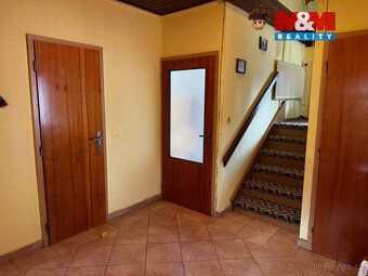 Prodej stylového rodinného domu 5+1 po rekonstrukci, 192 m²,