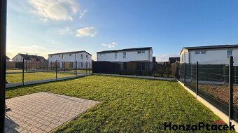 Ev.č. 15575 K NASTĚHOVÁNÍ !!! Novostavba moderního rodinného