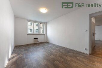Nabízíme k pronájmu příjemný byt 2+1 v Libni s výměrou 52 m2