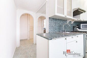 Byt 2+1, 52m2, Ostrava Poruba, lodžie, sklepNabízíme k prode