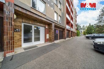 Nabízíme k pronájmu zrekonstruovaný byt 1+1 s lodžií (5,25 m
