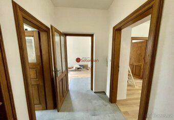 K pronájmu nabízíme moderní byt 3+kk o velikosti 69 m² v kli