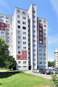 Tomáš Holod ponúka na predaj 3-izbový byt po čiastočnej reko