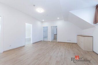 Prodej, domy/rodinný, 243 m2, Dlouhá 1052, 46312 Liberec, Li