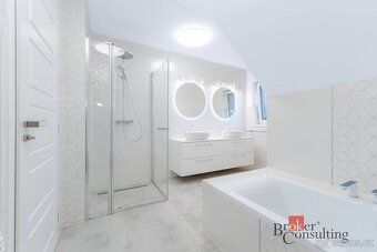 Prodej, domy/rodinný, 243 m2, Dlouhá 1052, 46312 Liberec, Li