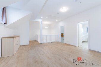 Prodej, domy/rodinný, 243 m2, Dlouhá 1052, 46312 Liberec, Li
