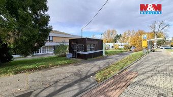 Nabízíme k pronájmu obchodní prostor na ulici Štramberská. P