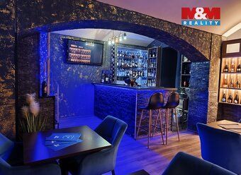 Nabízíme k podnájmu zrekonstruovanou restauraci s barem s už