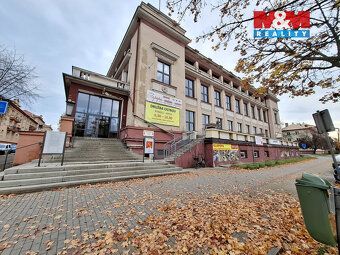 Pronájem jedinečného nebytového prostoru v centru Ostrova na