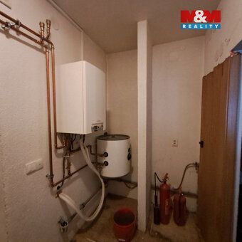 Nabízíme jedinečný komerční objekt v centru obce Břidličná, 