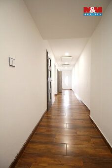 Prodej rodinného domu v Novém Bydžově. Nachází se v klidné č