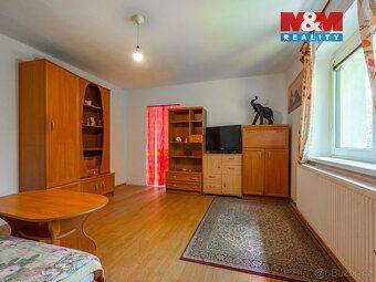 Nabízíme ke koupi zděný rodinný dům v klidné části obce Holš