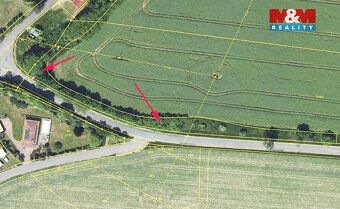 Nabízíme na prodej pozemek o výměře 2210 m2 v katastrálním ú