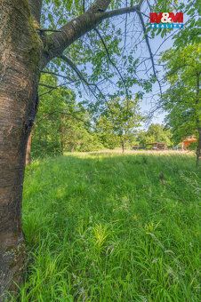 Nabízíme k prodeji zahradu o rozloze 2102 m² v katastrálním 