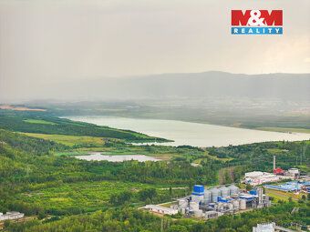 Nabízíme prodej pozemku k bydlení mezi obcemi Koštov a Trmic
