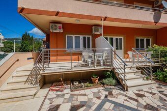DADOT ponúka exkluzívne na predaj dom so 4 apartmánmi v obľú