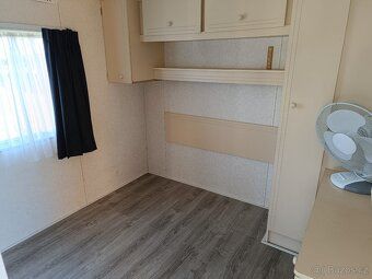 SKLAD v ŽEBRÁKU rozměr 3,5m x 9,5m, dvě uzavíratelné ložnice