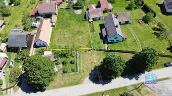 Ev.č. H66/24 Nabízíme Vám ke koupi rovinatý pozemek o výměře
