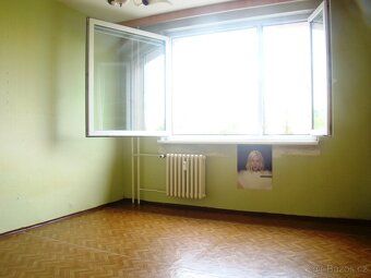 Nabízím KE KOUPI družstevní byt 3+1 ve 3. patře zatepleného 