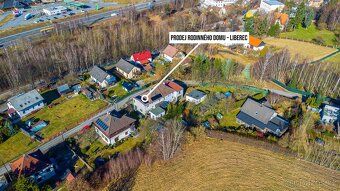 Ev.č. 01099 Nabízíme dvoupodlažní podsklepený rodinný dům 5+