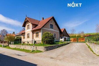 Prodám rodinný dům v obci Hořice na Šumavě se zahradou, vlas