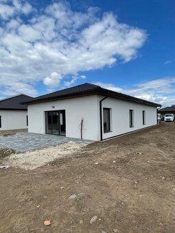 Rád bych Vám nabídl ke koupi moderní novostavbu rodinného do
