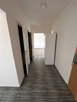 Nabízím pronájem bytu o velikosti cca 56m2, který se nachází