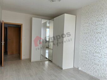 Tento hezký a čistý byt 2+kk o užitné ploše 55 m² se nachází