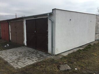 Nabízím k prodeji řadovou garáž o výměře 18 m² v okrajové čá