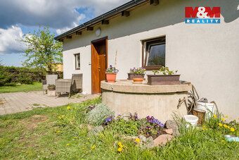 Kouzelný dvoupodlažní domek na Cínovci se započatou rekonstr