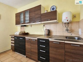 Včetně provize, právního servisu, bankovní/advokátní úschovy