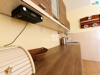 Včetně provize, právního servisu, bankovní/advokátní úschovy