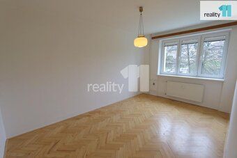 + poplatky 4 500,-Kč, Reality 11 Vám zprostředkují dlouhodob
