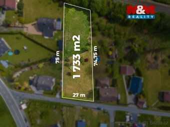 Nabízíme k prodeji prostorný pozemek o výměře 1733 m² určený