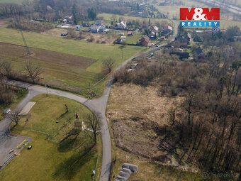 Nabízíme k prodeji atraktivní pozemek o rozloze 1871 m², sit