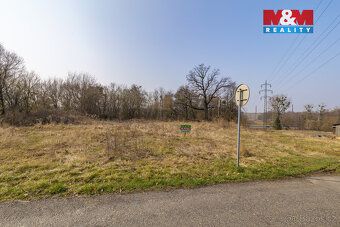 Nabízíme k prodeji atraktivní pozemek o rozloze 1871 m², sit