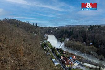 Nabízíme k prodeji atraktivní pozemek o rozloze 1701 m², nac