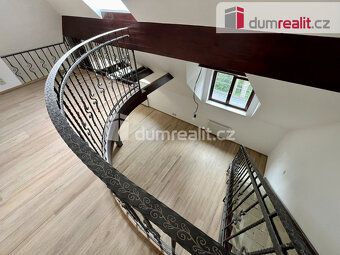 Anuita: 1000 Kč, informace v realitní kanceláři, Dumrealit.c