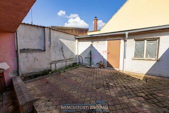 Nabízím k prodeji rodinný dům s dvorkem a garáží, nacházejíc