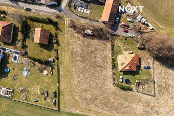 K prodeji nabízíme pozemek o výměře 1 200 m², nacházející se