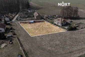 K prodeji nabízíme pozemek o výměře 1 200 m², nacházející se