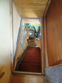 Pronajmu starší zděnou chatu 3 podlaží + pozemek 500m2 Osada