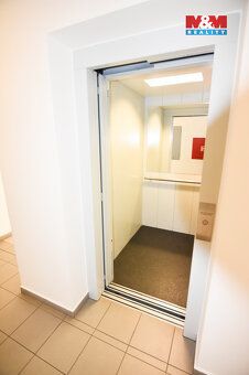 Prodej prostorného bytu 3+kk o užitné ploše 73 m² v Brandýse