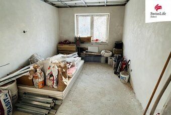 Nabízíme k prodeji rodinný dům v průběžné a velmi poctivé re