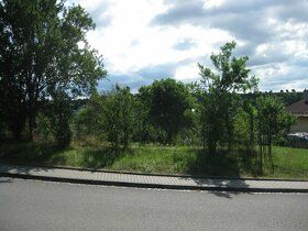 Prodej stavebního pozemku v obci Jalubí (6 km od Uh. Hradišt