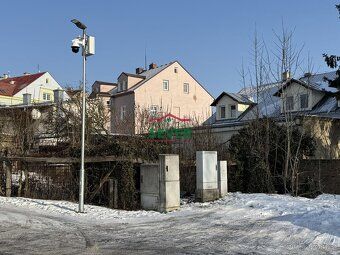 Nemovitosti SEVER vám zprostředkují koupi garáže v osobním v
