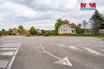 Nabízíme k prodeji byt o dispozici 2+kk a podlahové ploše 42